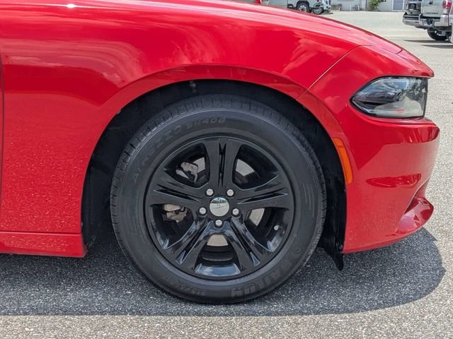 Used 2023 Red Dodge SXT image 11