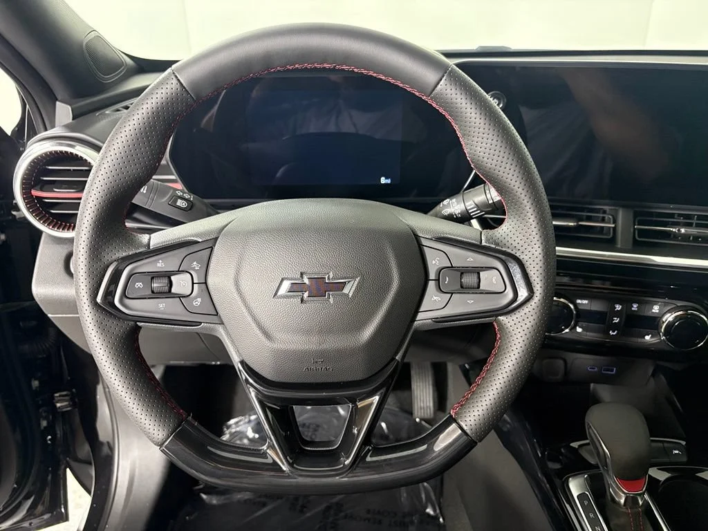 New 2026 Mosaic Black Metallic Chevrolet 2RS image 27