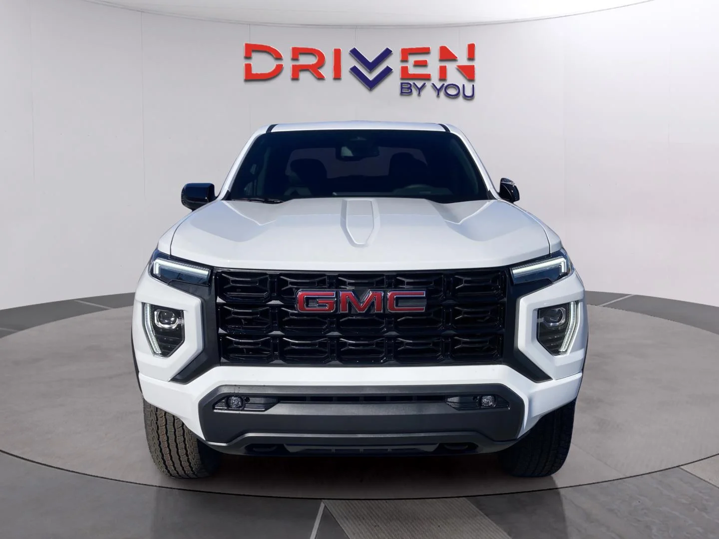 New 2026 Summit White GMC Elevation image 9