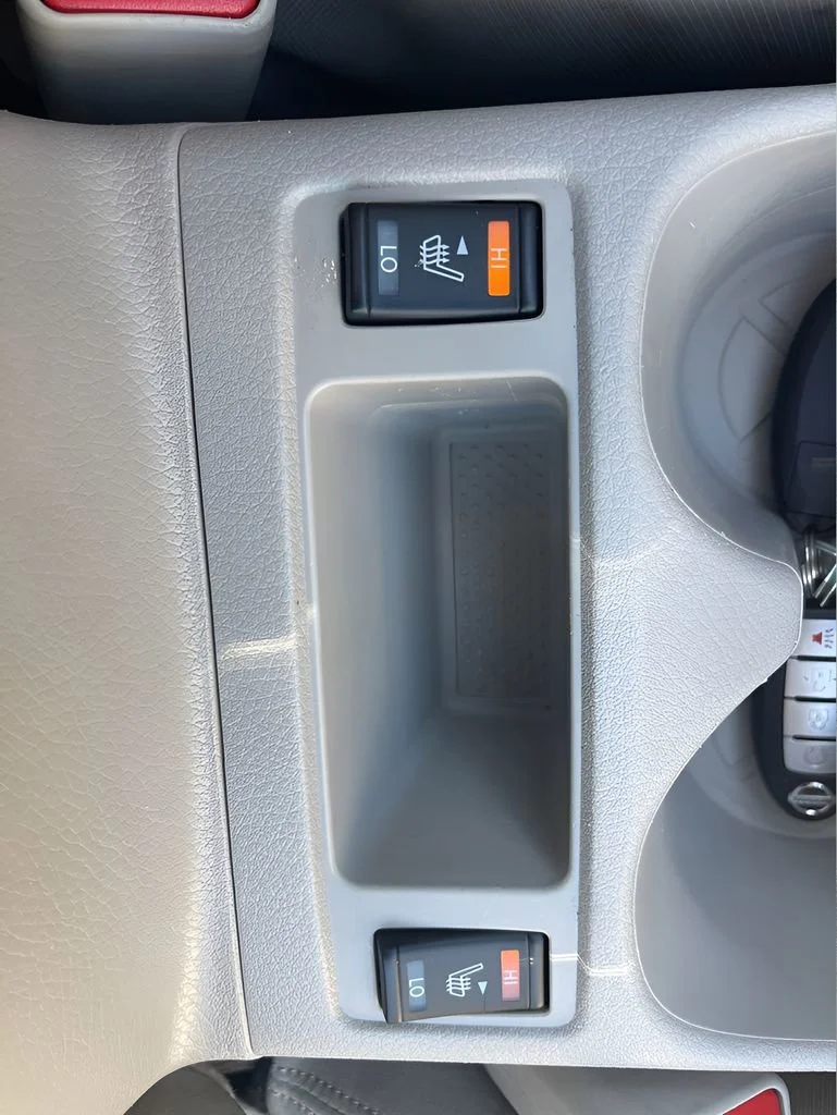 Used 2020 Blue Nissan SL image 25