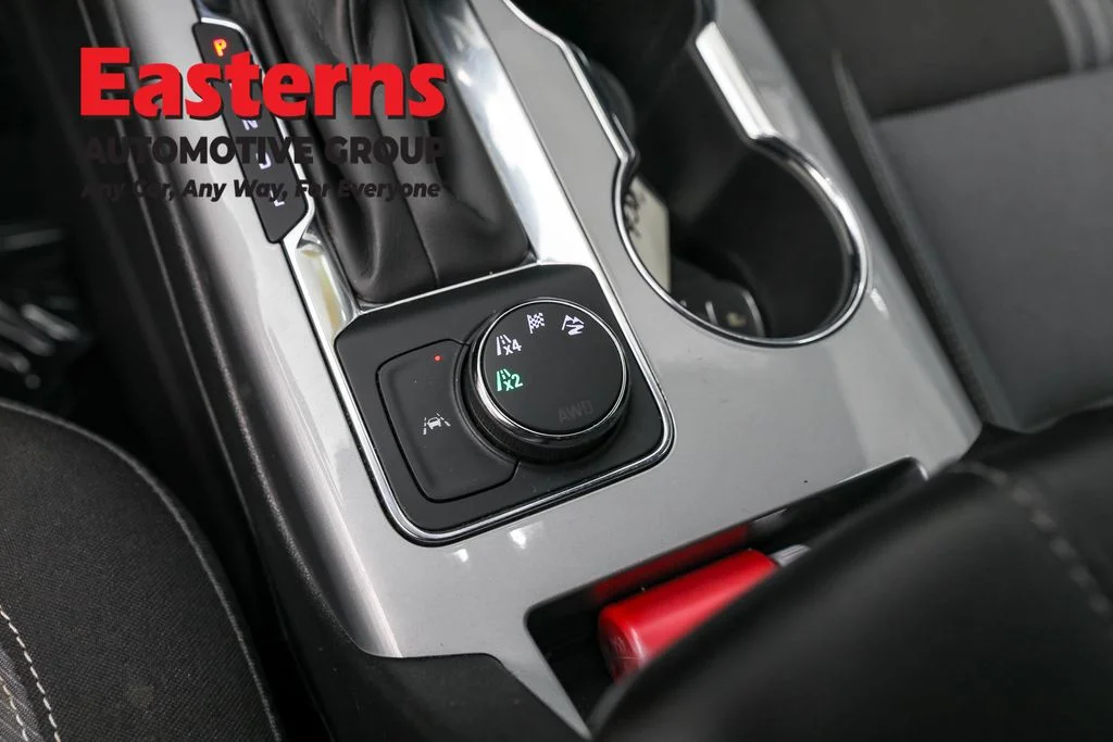 Used 2023 Red Chevrolet LT image 21