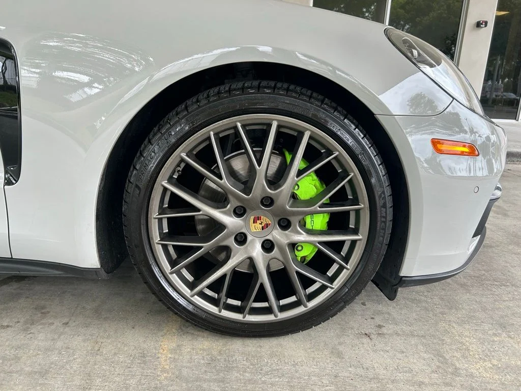 Used 2018 Black Porsche 4 image 21