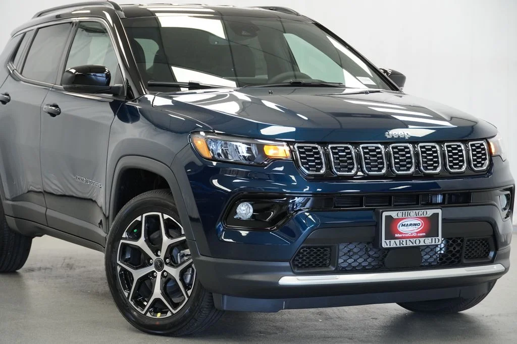 New 2026 Fathom Blue Pearl-Coat Exterior Paint Jeep Limited image 2