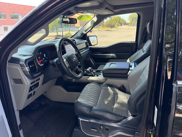 Used 2023 Black Ford Limited image 13