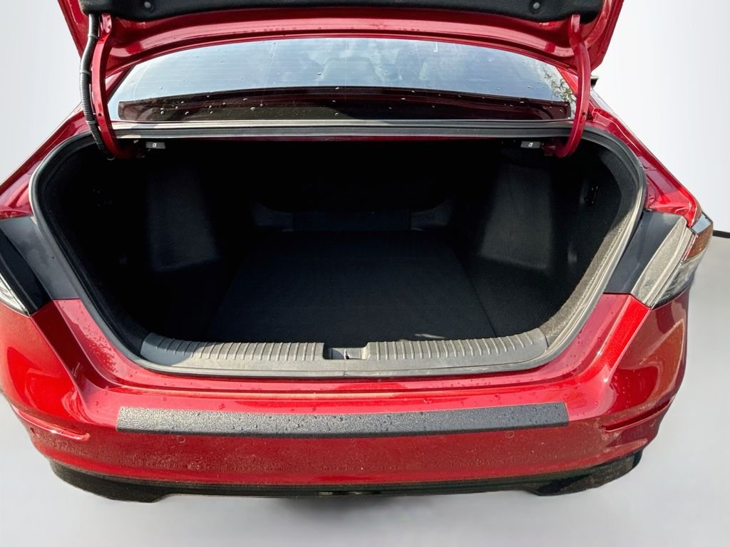 Used 2023 Radiant Red Metallic Honda EX-L image 28