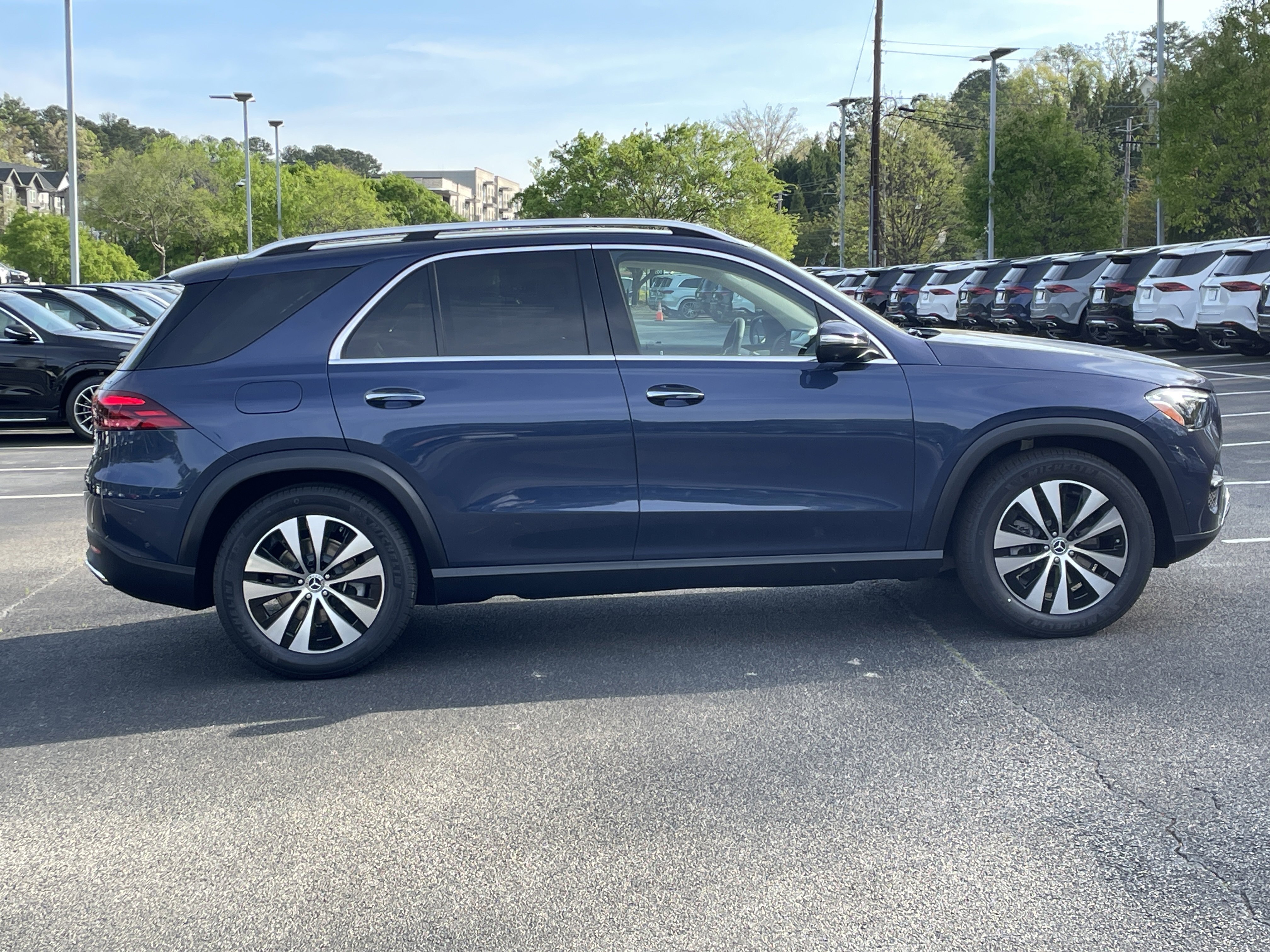 New 2026 Twilight Blue Metallic Mercedes-Benz GLE 350 4MATIC® SUV image 5