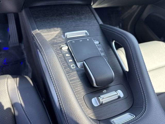 Used 2025 Black Mercedes-Benz GLS 450 image 21