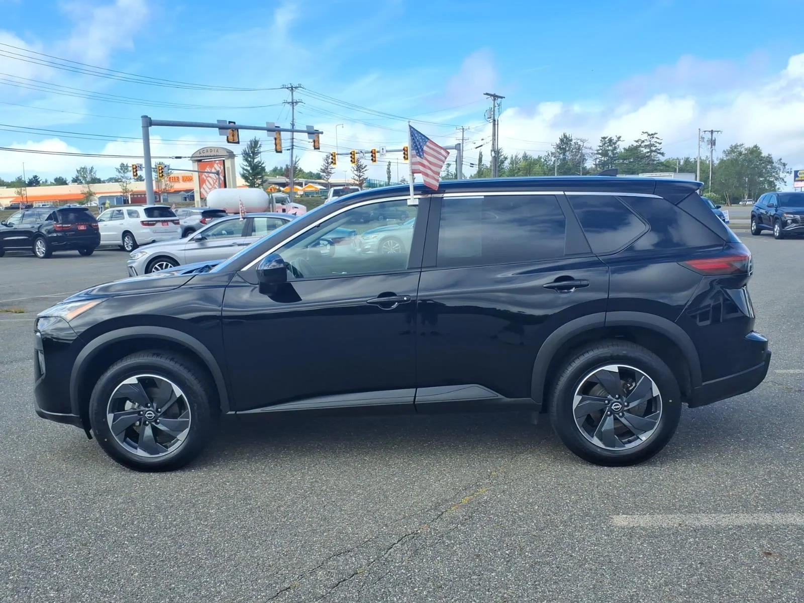 Used 2025 Super Black Nissan SV image 7