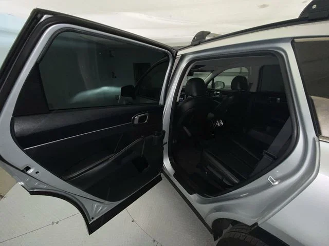 Used 2022 Silver Kia S image 22