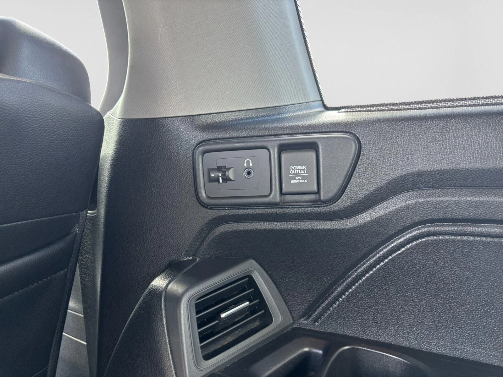 Used 2021 Crystal Black Pearl Honda Touring image 46