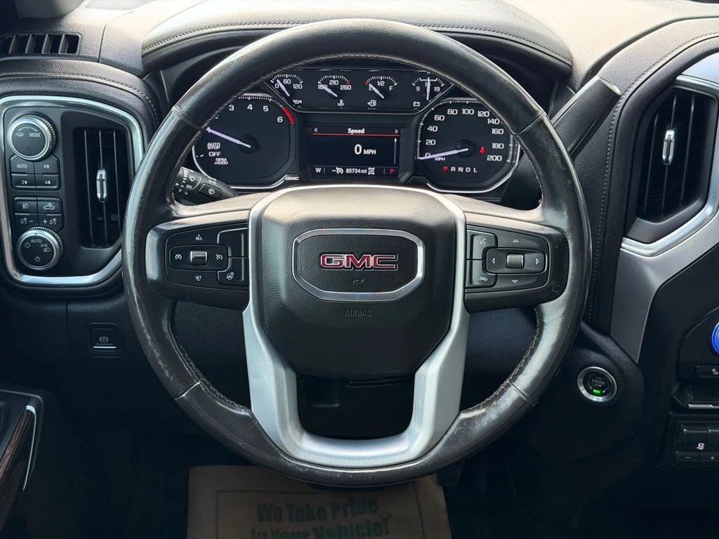 Used 2021 Black GMC Elevation image 17