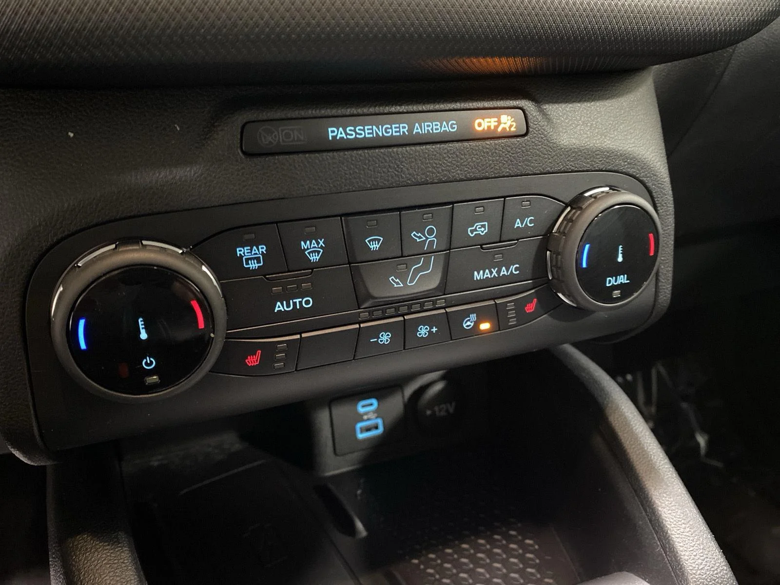 Used 2022 Area 51 Ford Outer Banks image 30