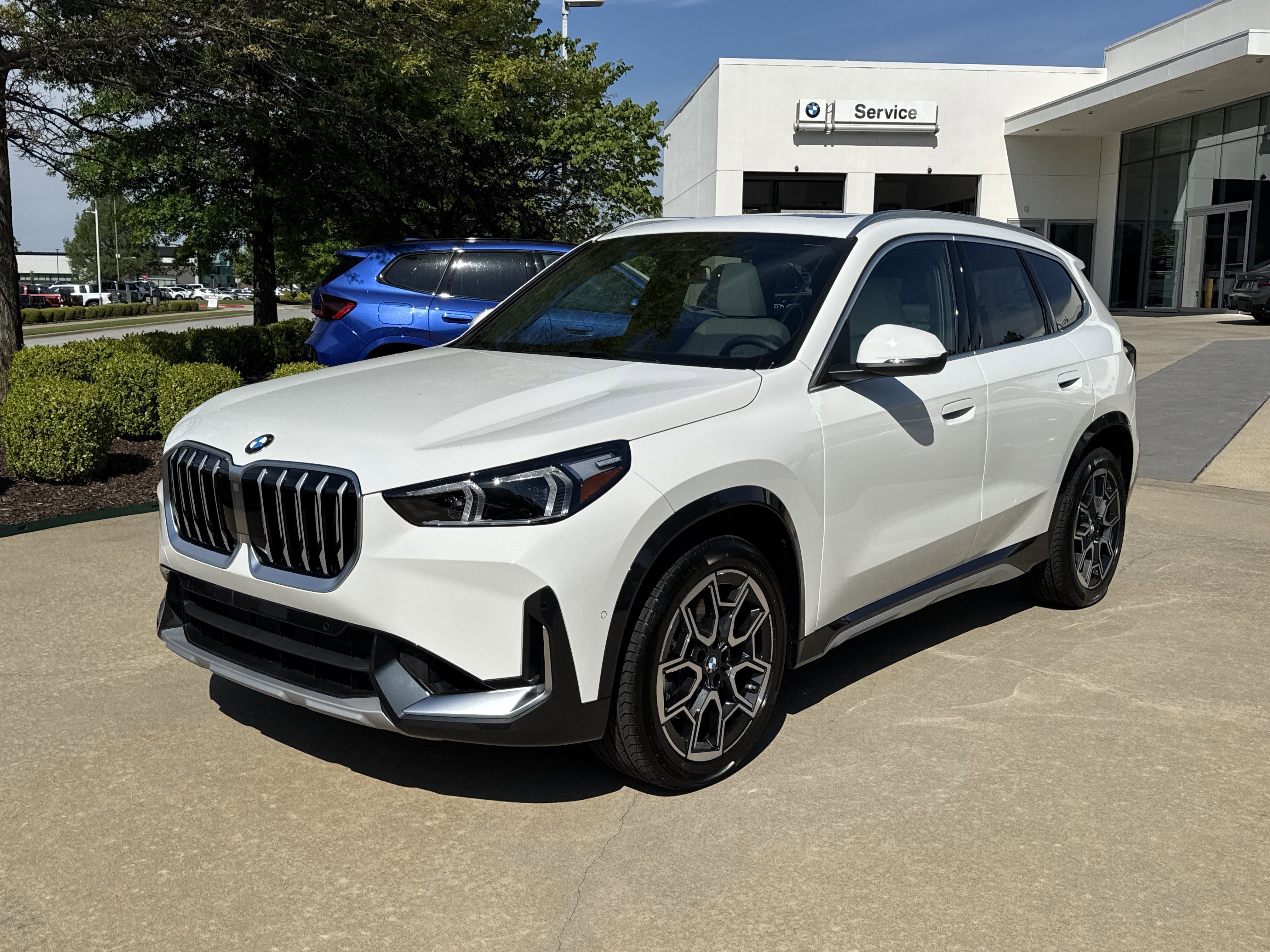 2026 BMW X1 xDrive28i's photo