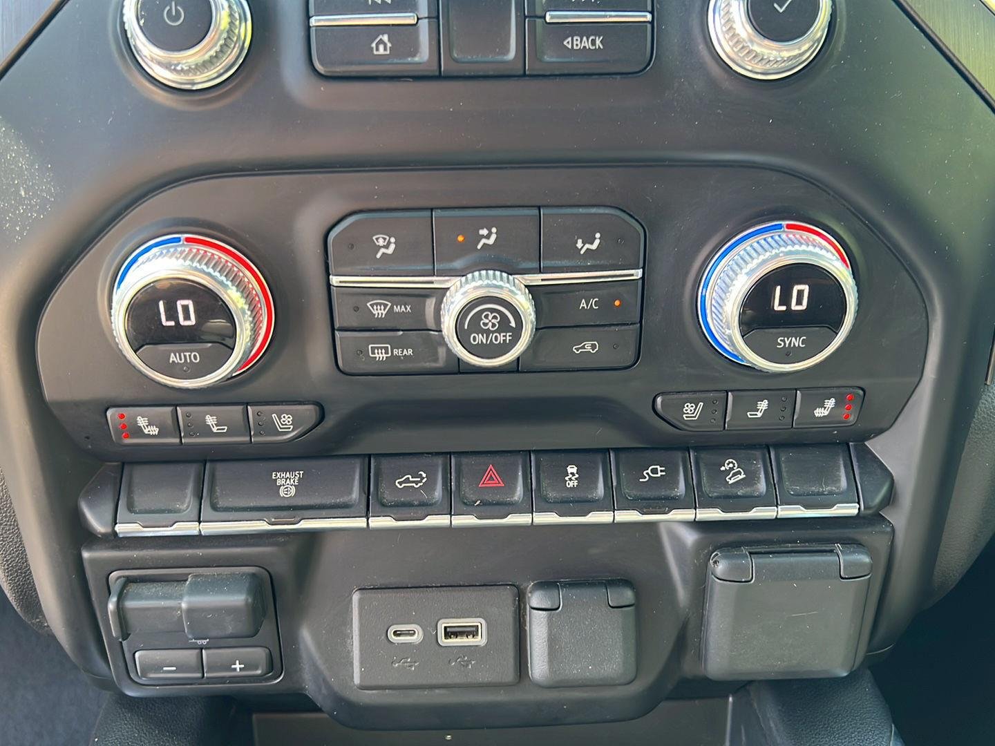 Used 2021 Onyx Black GMC AT4 image 14