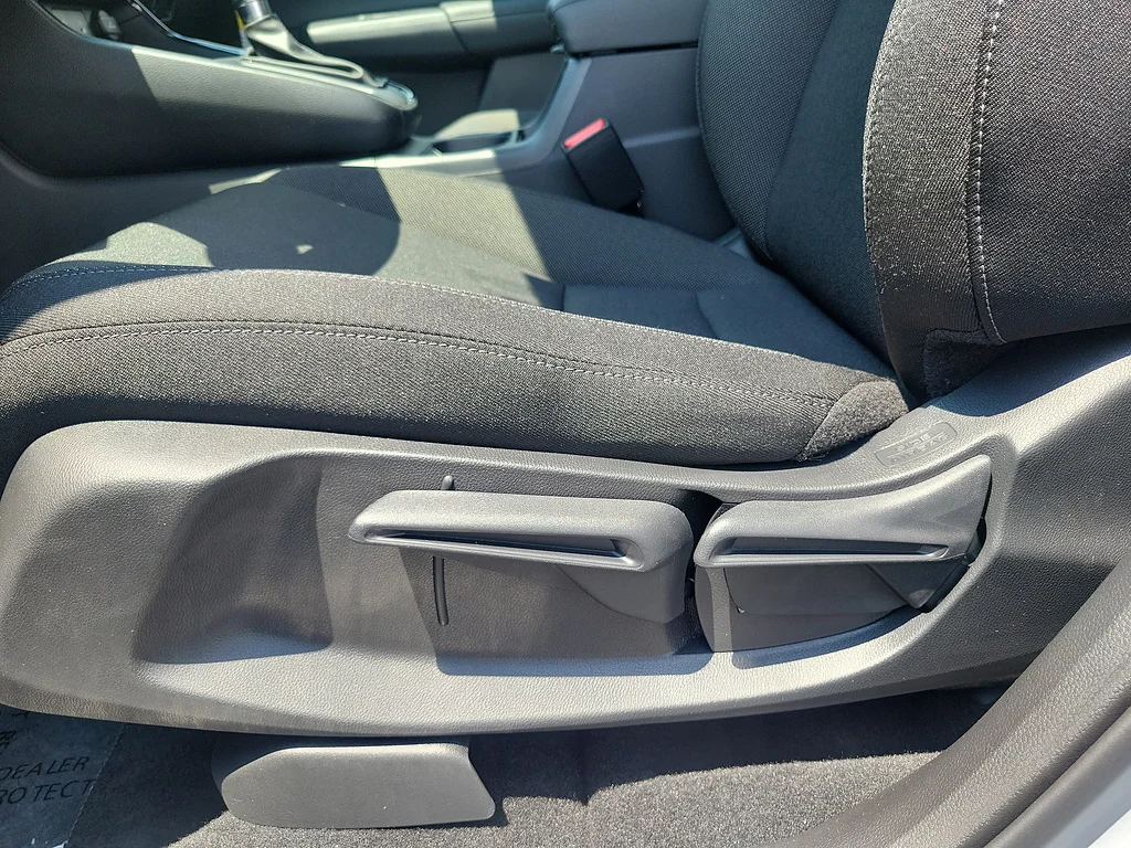 New 2026 Urban Gray Pearl Honda LX image 10