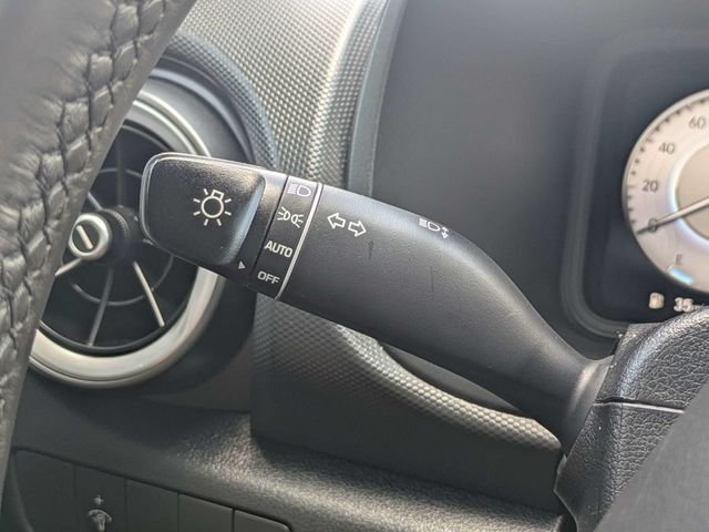 Used 2022 Black Hyundai Limited image 28