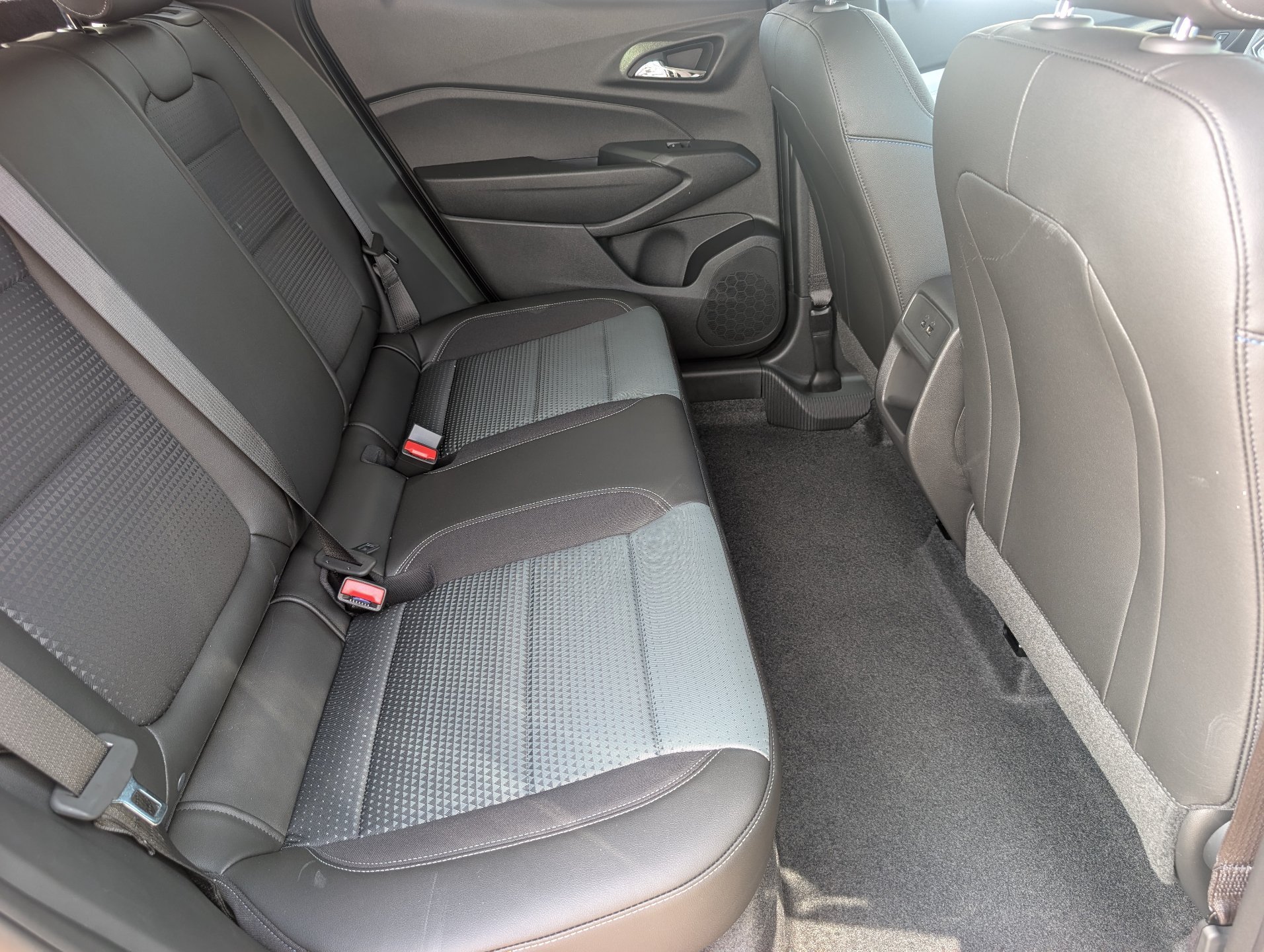 2026 Chevrolet Trax LT - Photo 13