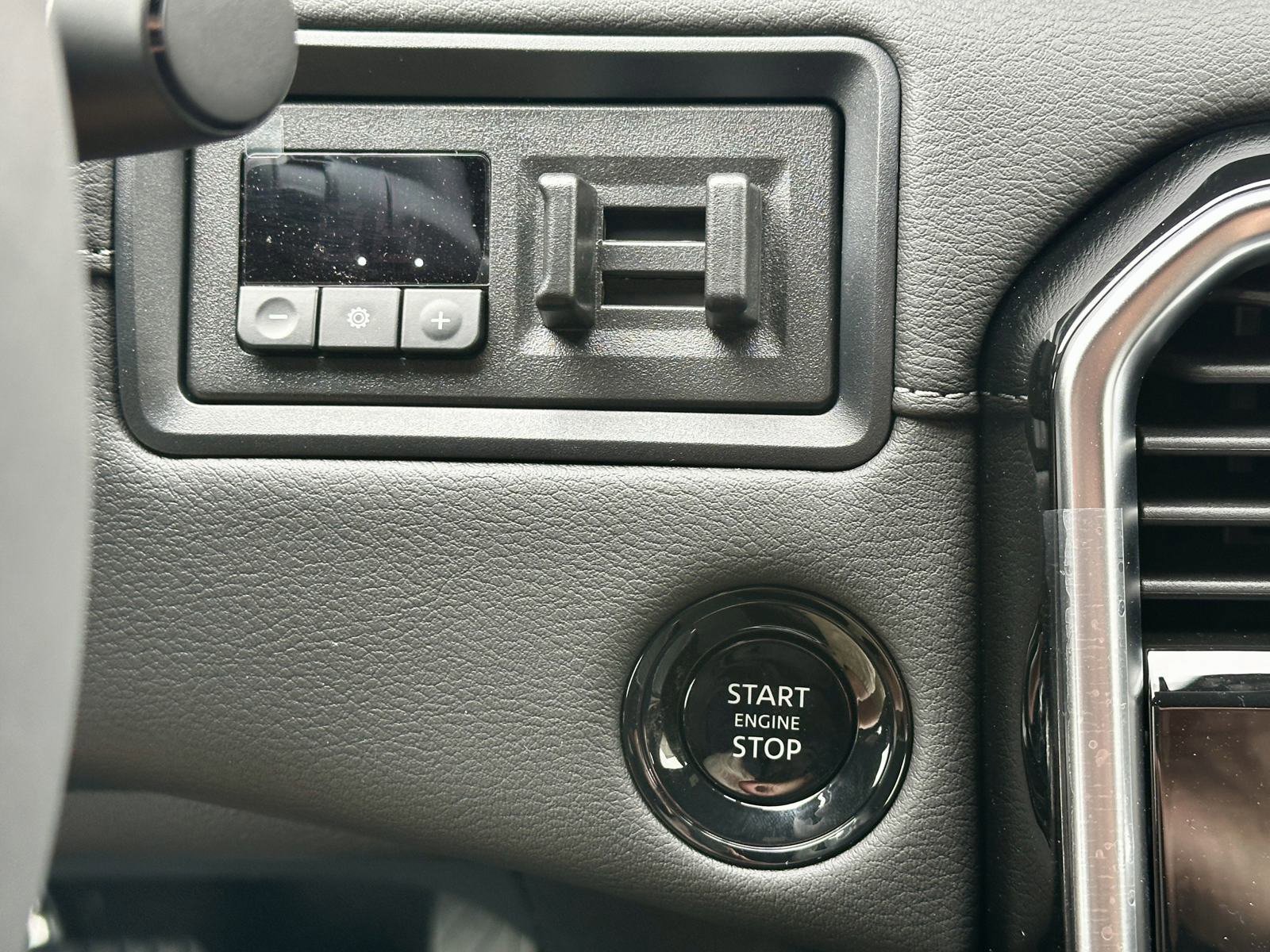 New 2026 Gun Metallic Nissan Platinum Reserve image 25