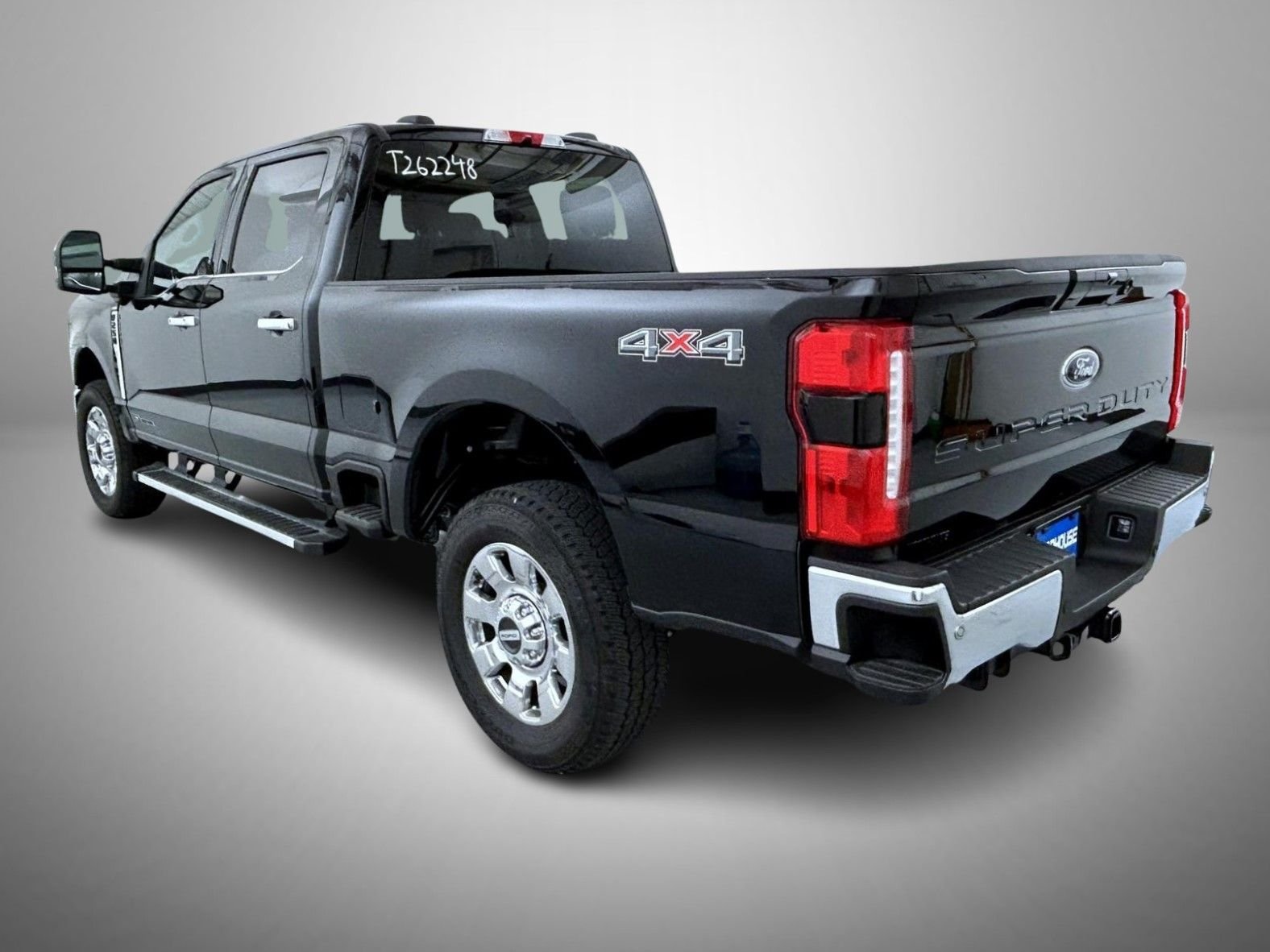New 2026 Agate Black Metallic Ford Lariat image 7