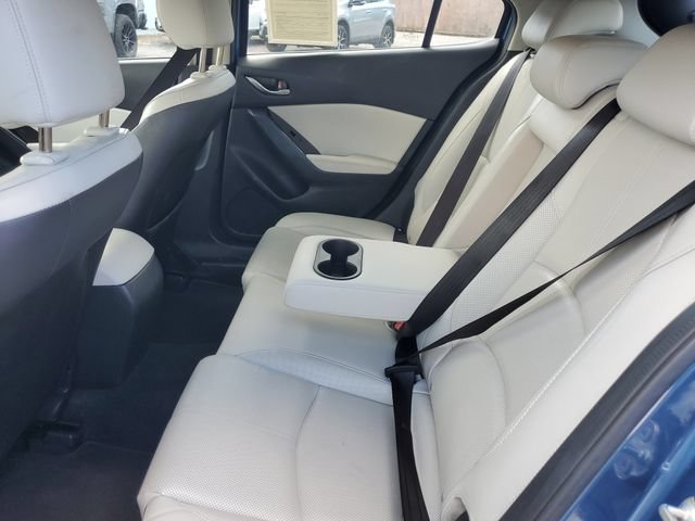 Used 2017 Eternal Blue Mi Mazda Grand Touring image 22