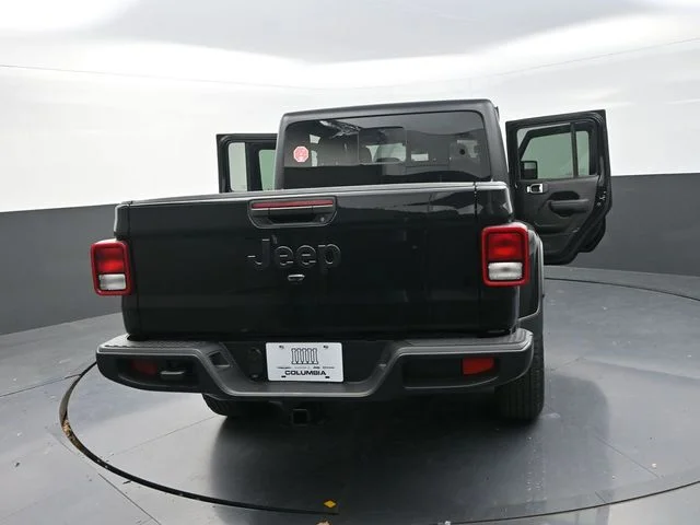 New 2026 Black Clear-Coat Exterior Paint Jeep Sport S image 34
