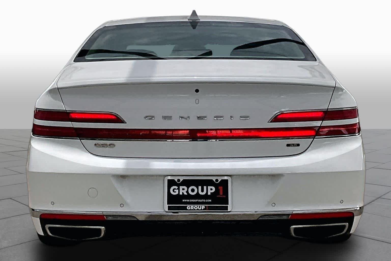 Used 2021 Uyuni White Genesis 5.0L Ultimate image 5