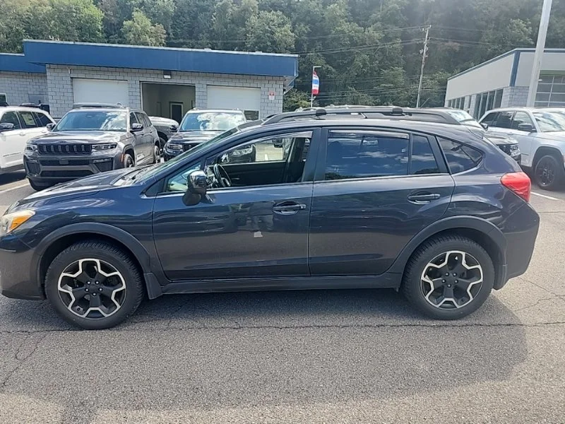 Used 2014 Gray Subaru 2.0i Limited image 4