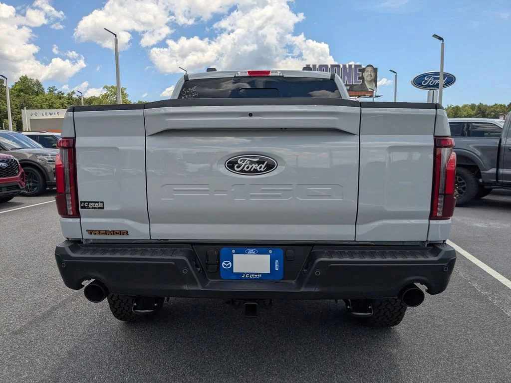 New 2026 Avalanche Ford Tremor image 5