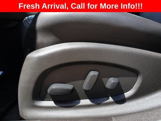 Used 2019 SATIN STEEL METALLIC Cadillac Luxury AWD image 35