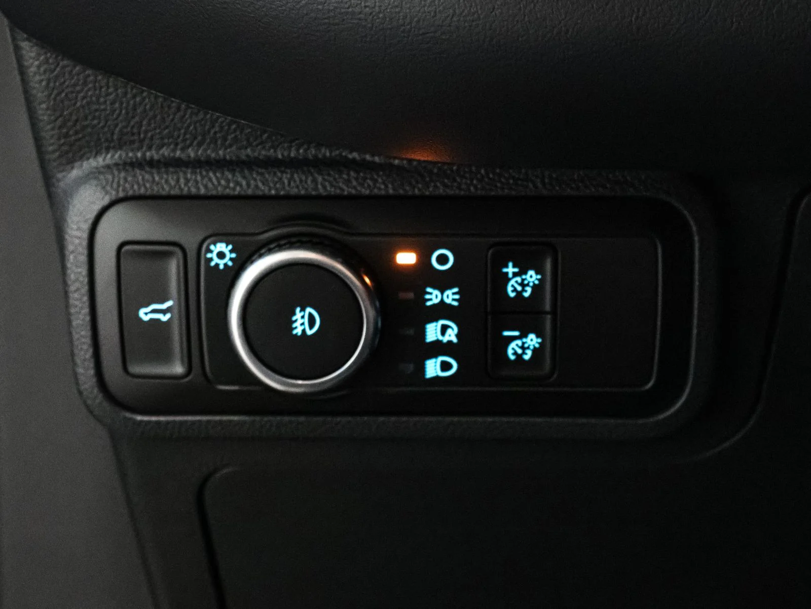 2026 Ford Explorer ST-Line - Photo 32