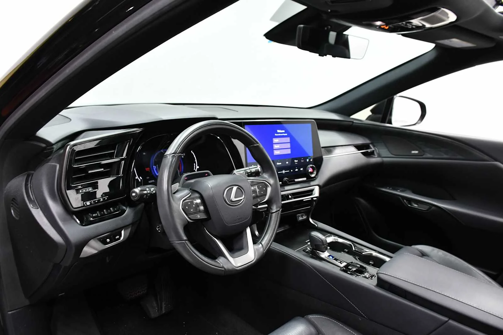 Certified Used 2024 CAVIAR Lexus Luxury image 16