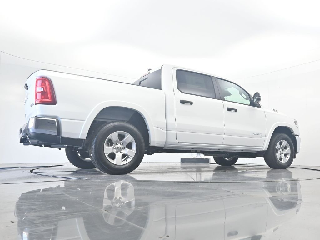 New 2026 Bright White Clear-Coat Exterior Paint RAM Big Horn/Lone Star image 37