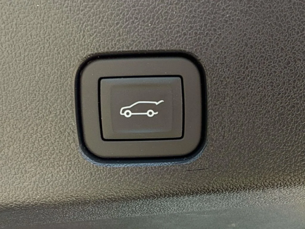 2026 GMC Acadia Elevation - Photo 16
