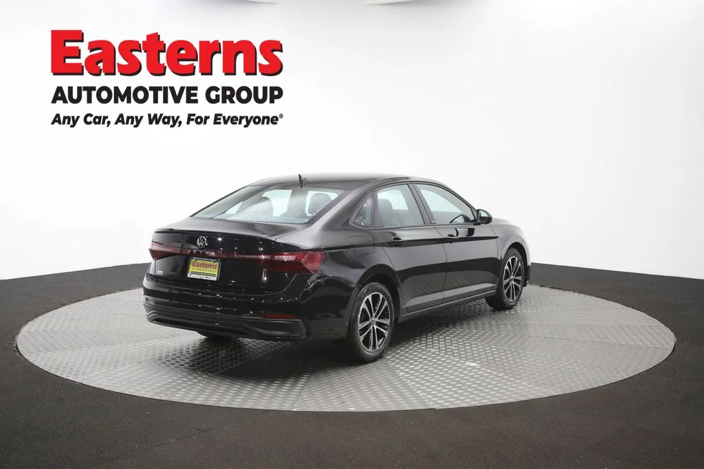 Used 2025 Black Volkswagen 1.5T Sport image 40