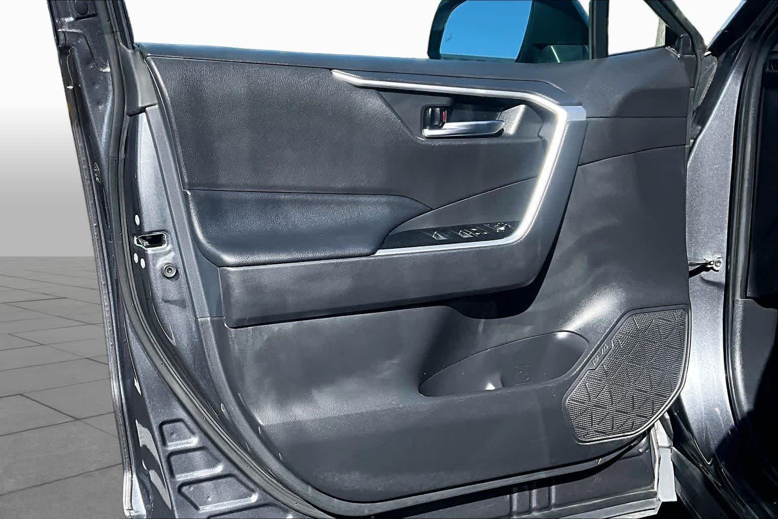 Used 2021 Magnetic Gray Metallic Toyota XLE image 22