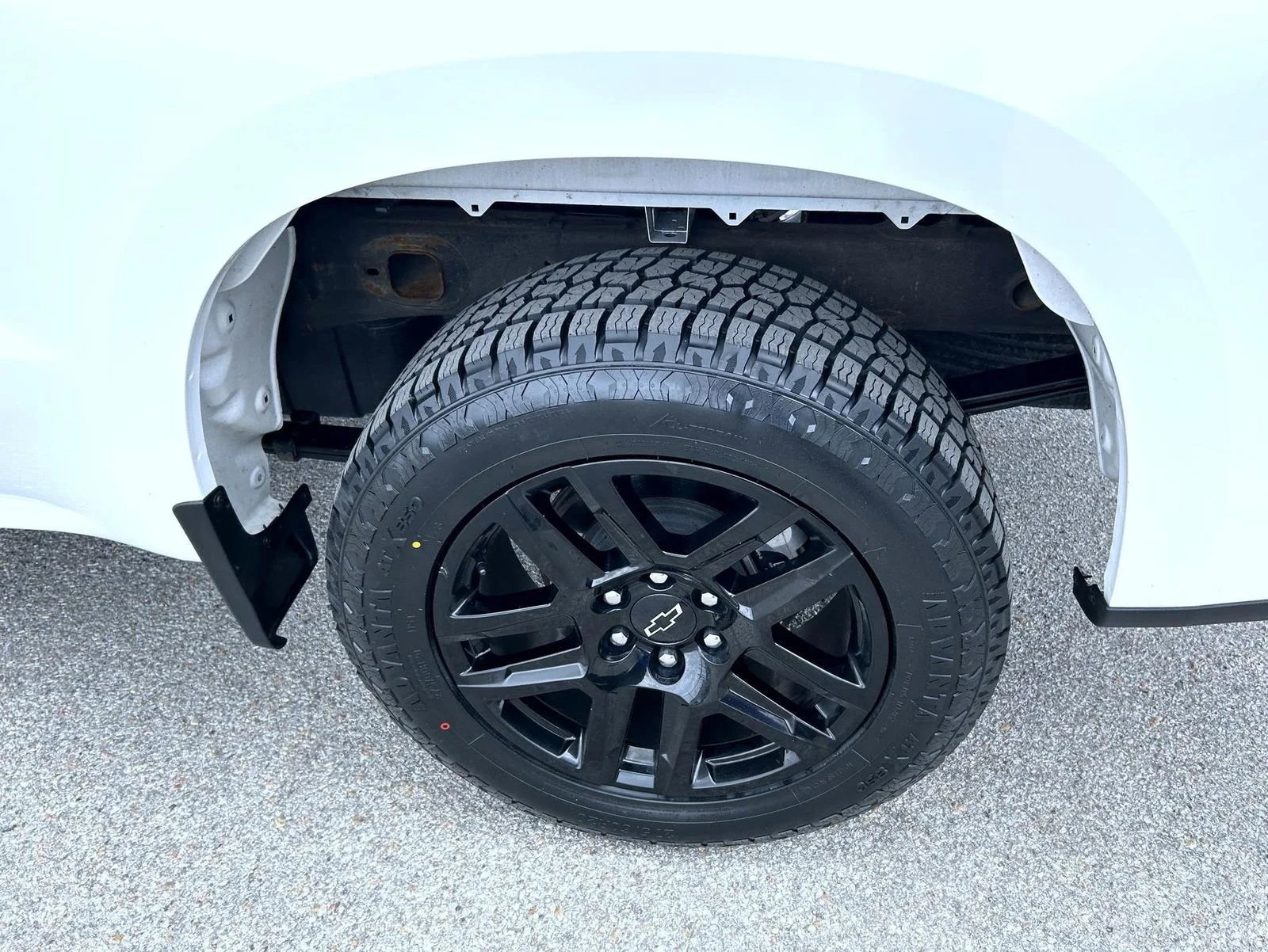 2023 Chevrolet Silverado 1500 Custom - Photo 22