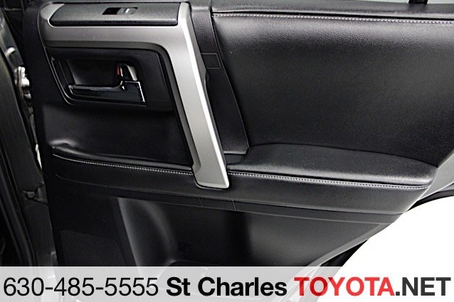 Used 2015 Gray Toyota SR5 image 20