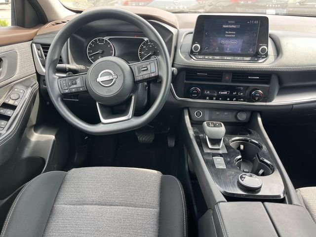 Used 2023 Black Nissan SV image 13