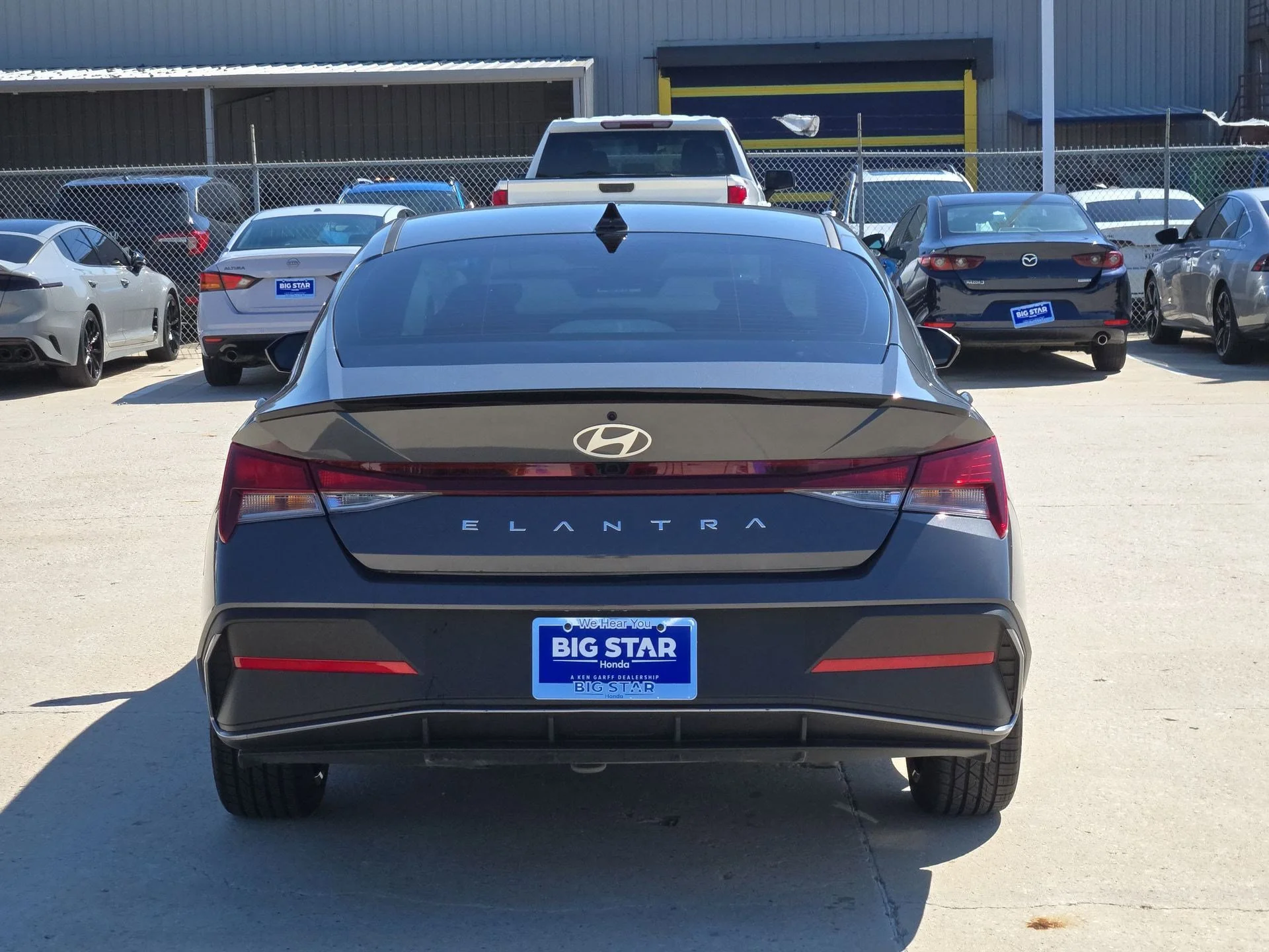 Used 2025 Ecotronic Gray Hyundai SEL Sport image 4