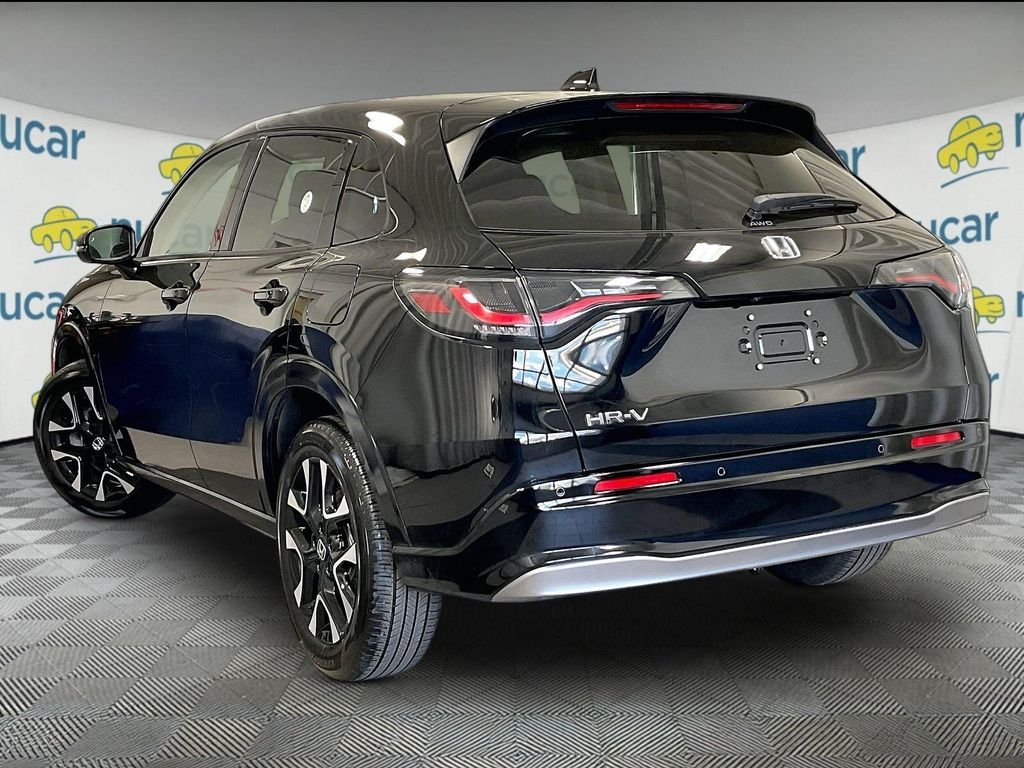 Used 2026 Black Honda EX-L image 4
