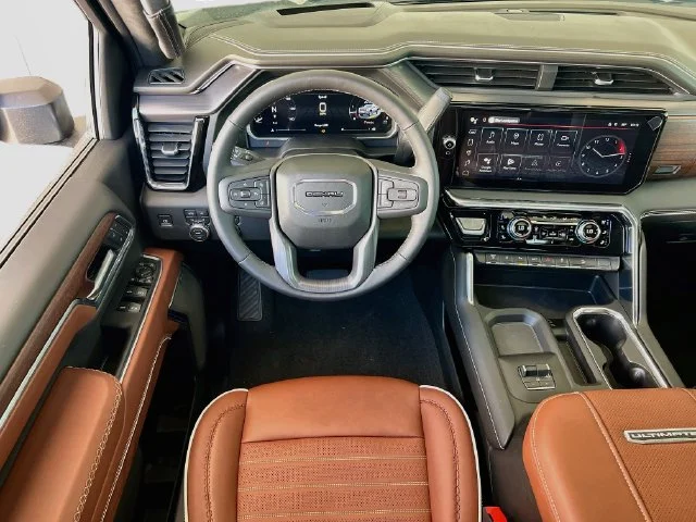 2026 GMC Sierra 2500HD Denali Ultimate - Photo 16