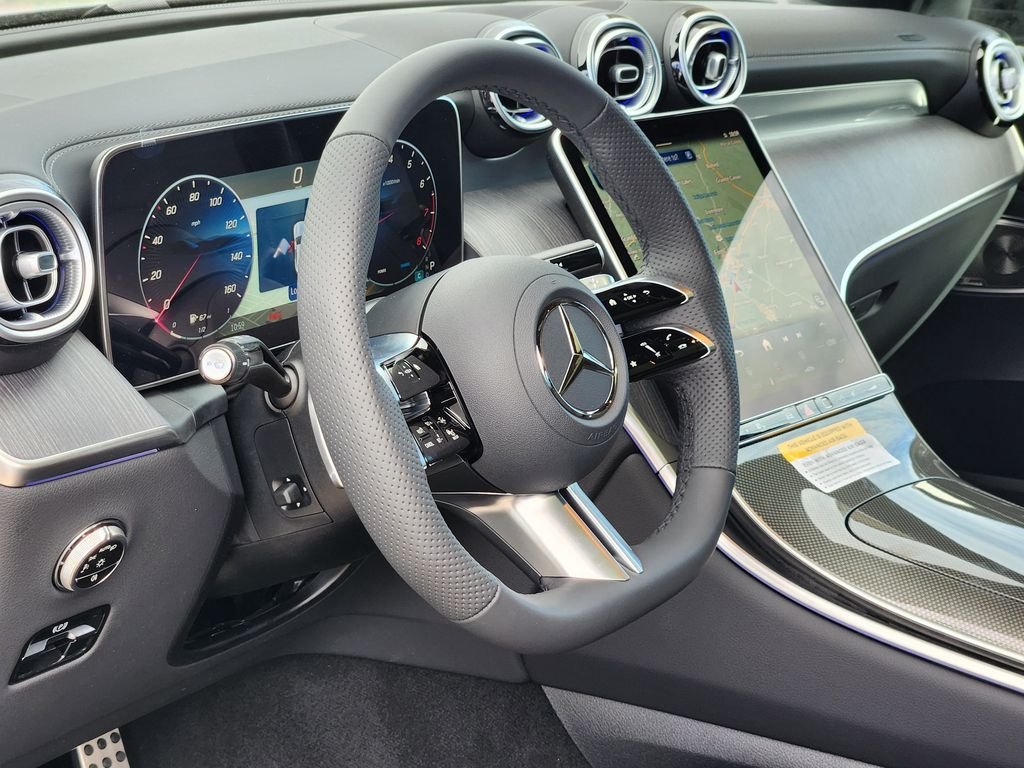 New 2027 MANUFAKTUR Graphite Grey Magno Mercedes-Benz GLC 300 COUPE 4MATIC® image 13