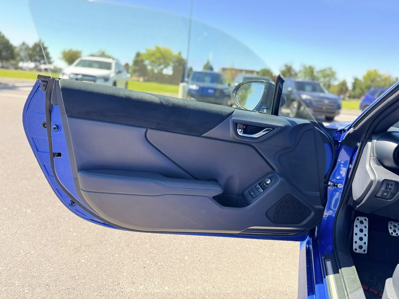 Certified Used 2026 WR Blue Pearl Subaru tS image 9