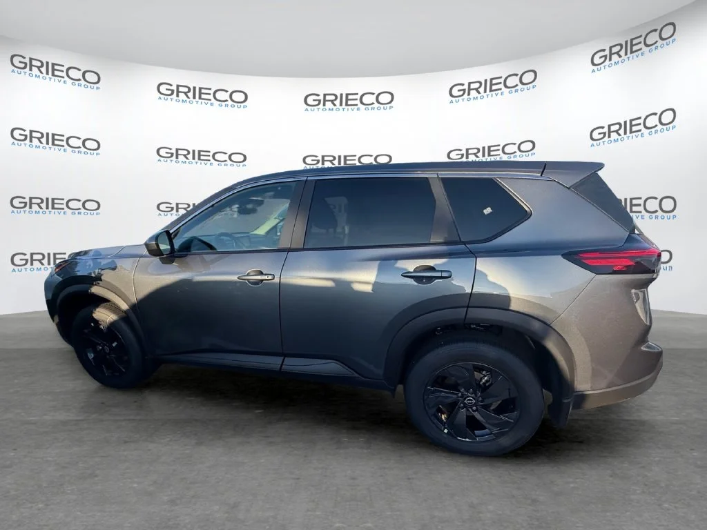 New 2027 Gun Metallic Nissan SV image 4