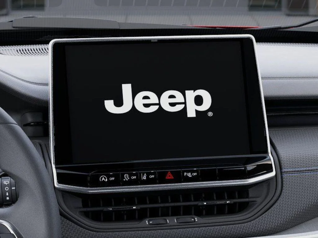 New 2026 Red Hot Pearl-Coat Exterior Paint Jeep Limited image 18