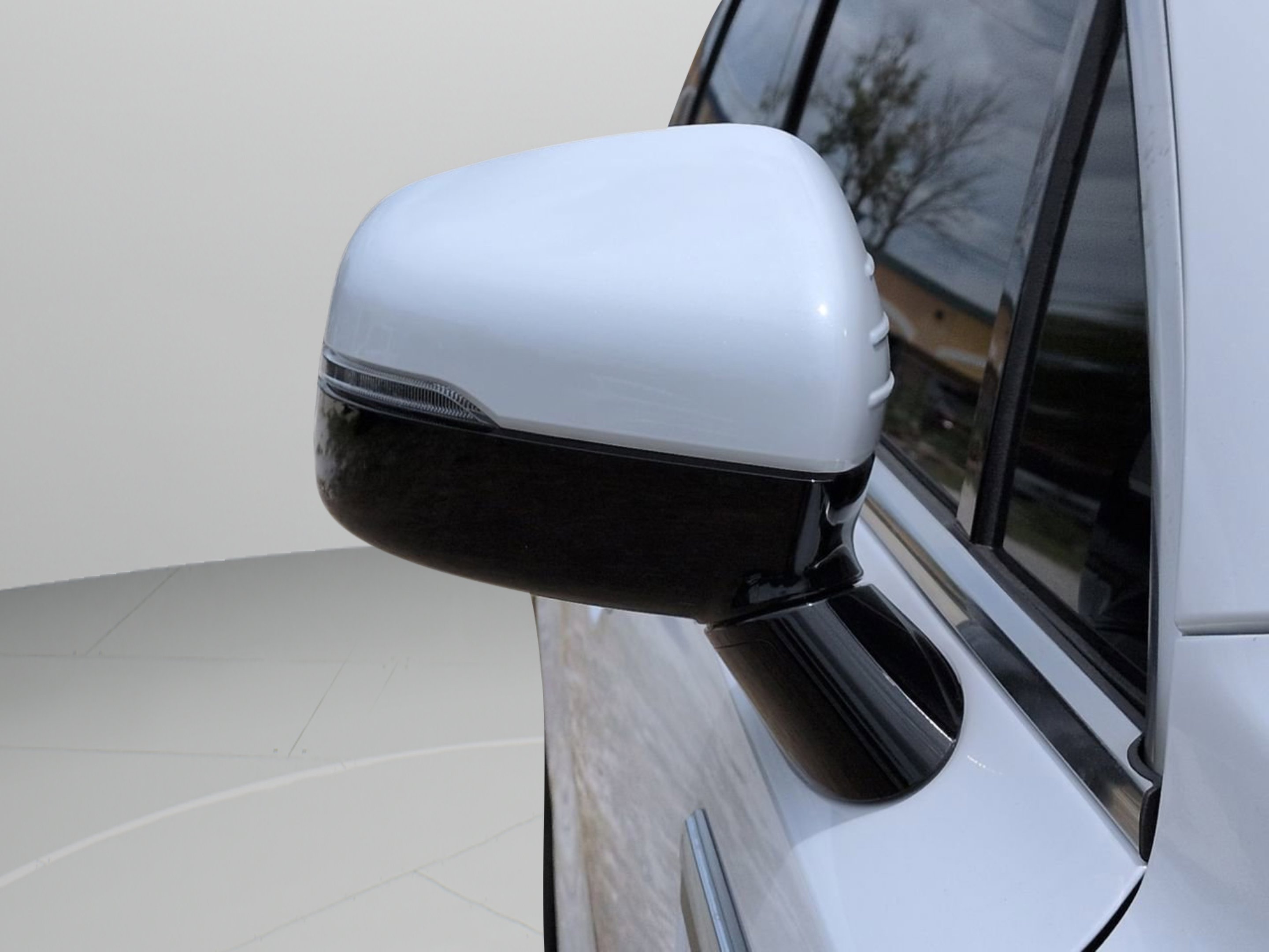 New 2026 Glacial White Pearl Kia LX image 31