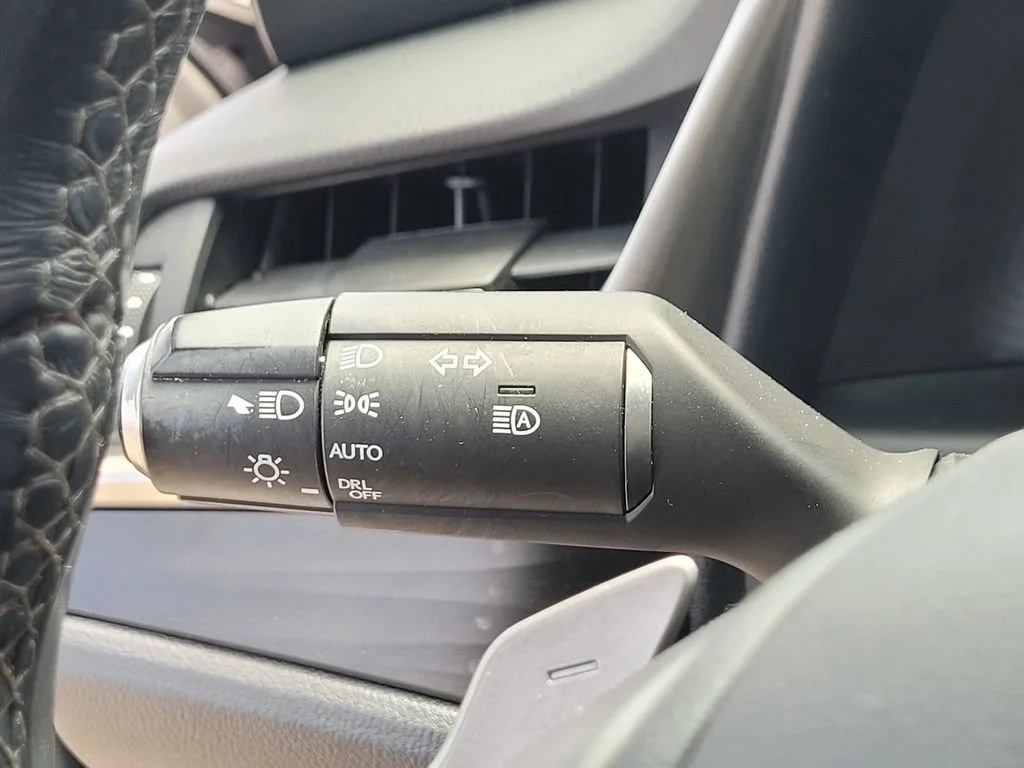 Used 2019  Lexus ES 350 image 30