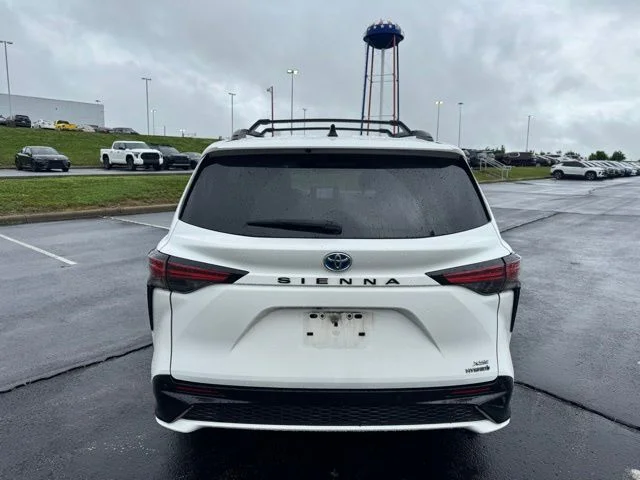 Used 2021 Super White Toyota XSE image 4