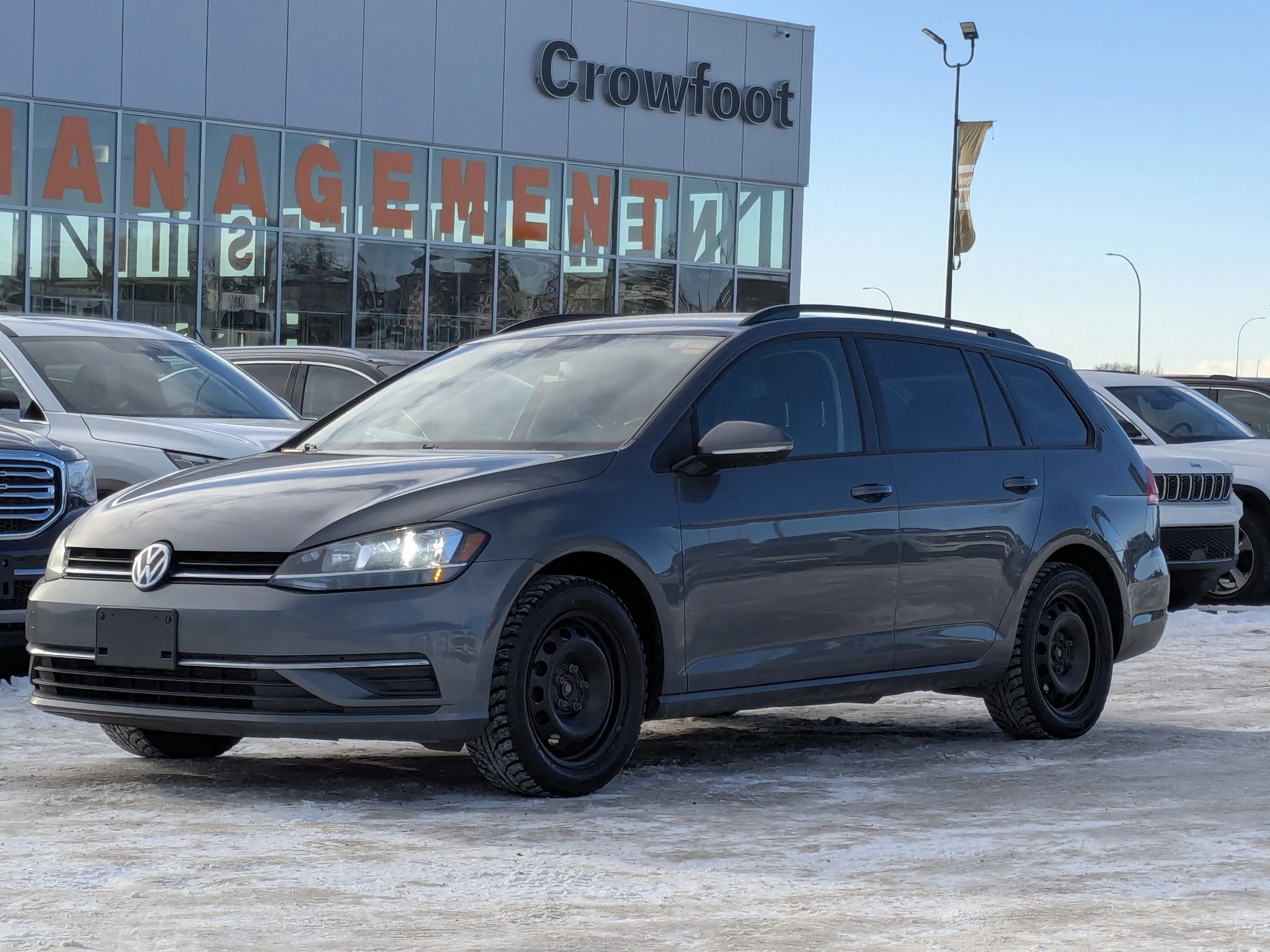 Used 2019 Grey Volkswagen Comfortline image 4