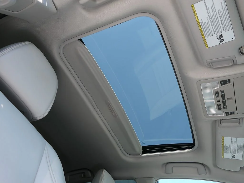 Used 2017 Gray Toyota XLE image 30